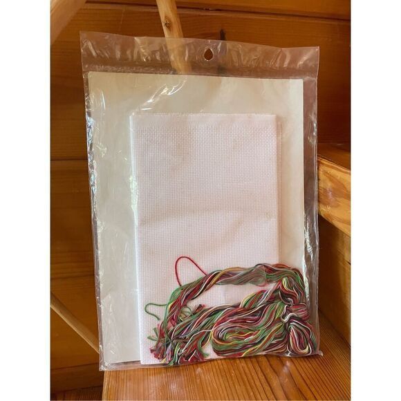 Merry Christmas Cross Stitch Banner - Something Special - Candamar Designs Inc. - Picture 2 of 2